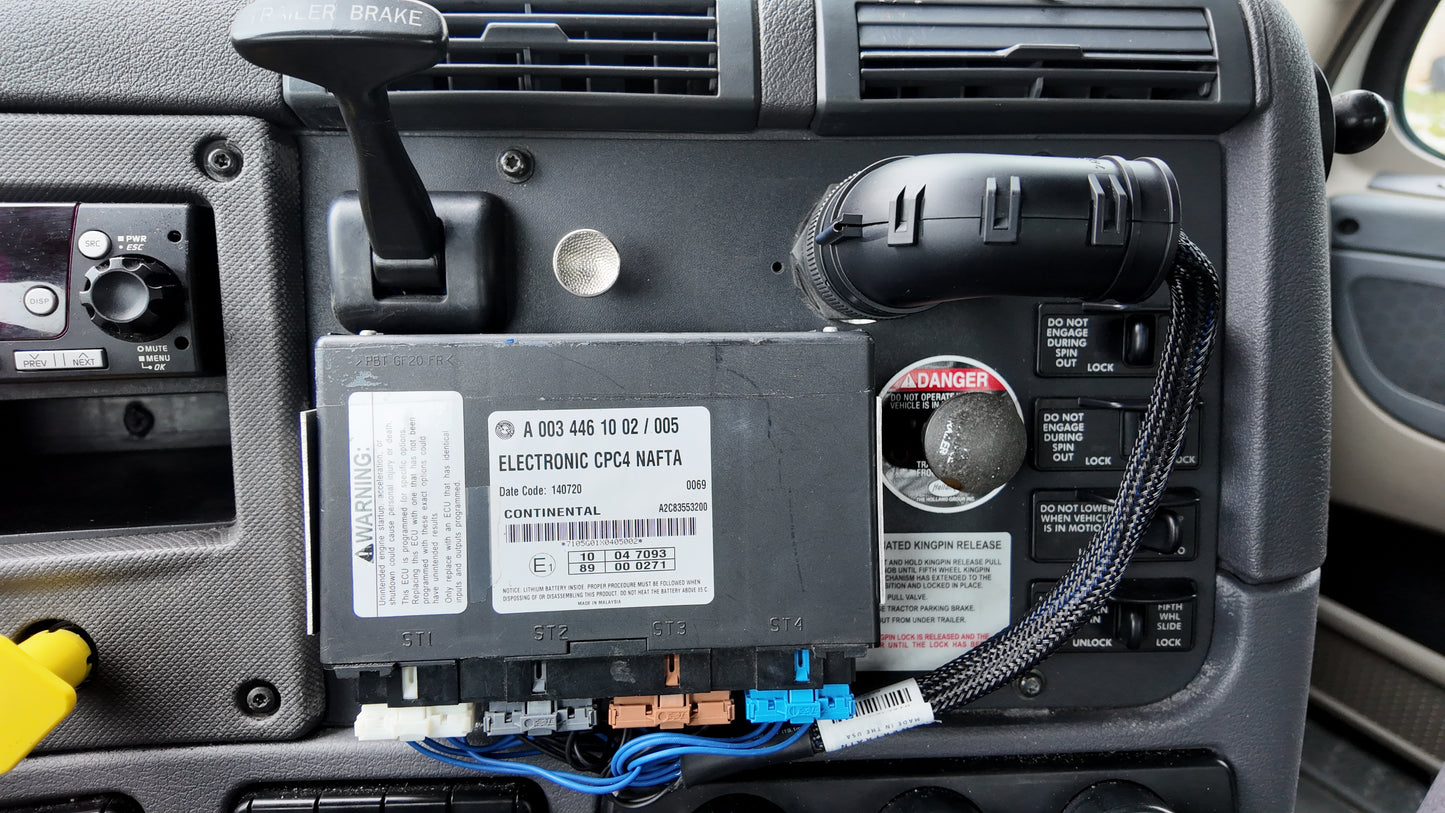 CPC4 Quick Release Harness