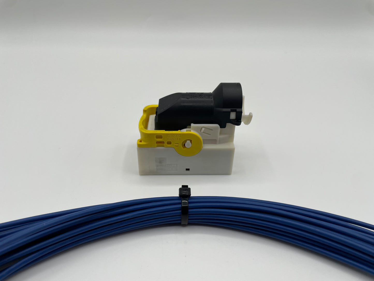 21 pin connector white